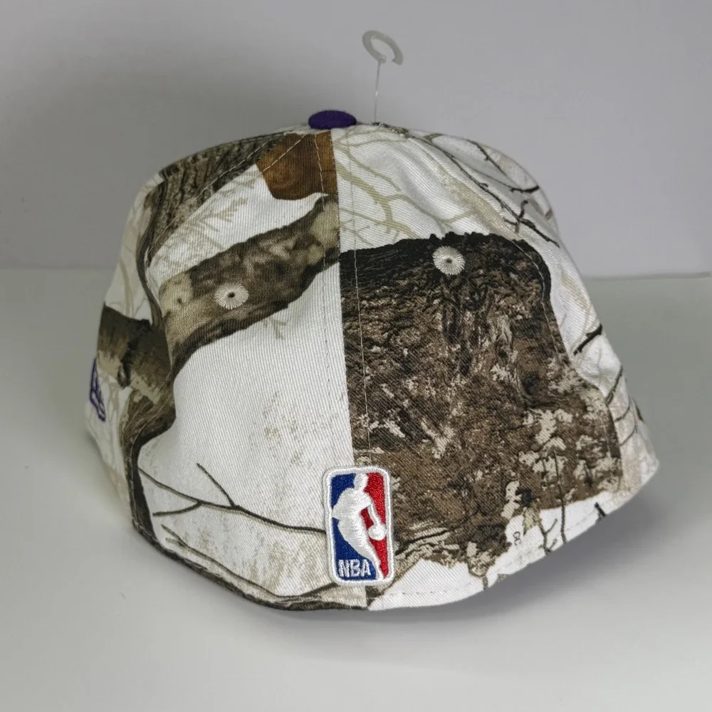New Era Toronto Raptors Hat Mens 7 1/8 Purple RealTree Camo 59FIFTY Fitted NBA